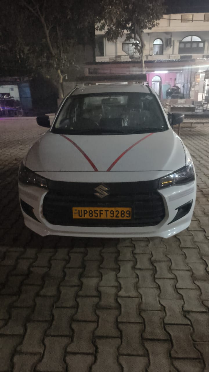 7 seater taxi in vrindavan