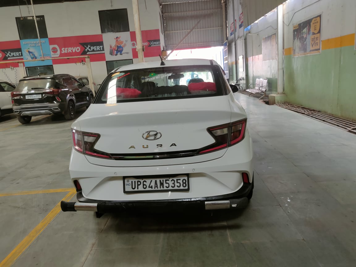 7 seater taxi in vrindavan